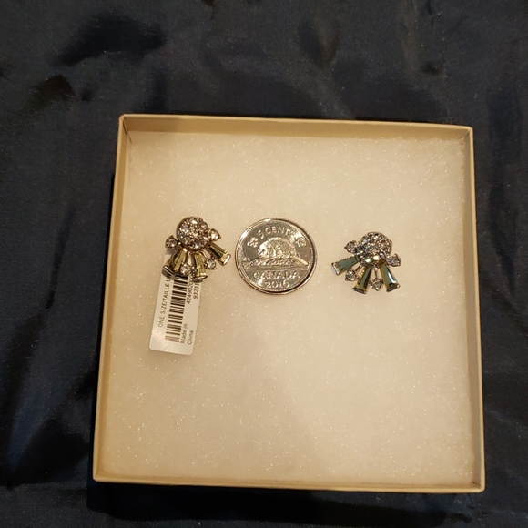 Banana Republic Earrings - Picture 4 of 4